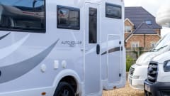 NVW – Large Lounge | Bunk Bed & Double Bed Ideal Family Layout 