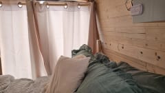 BEVan – 3 berth family and pet friendly campervan 