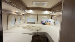 Making Memories 5 – 2023 Malibu charming GT640 Automaat luxe Buscamper skyview 