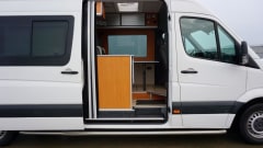2p Volkswagen bus from 2014
