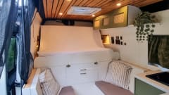 De EcoExpress – New: Luxury gas-free off-grid camper