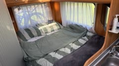 Compact 3P semi-integrated, length bed and free km!