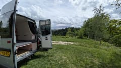 Bella – 3p Renault campervan uit 2010