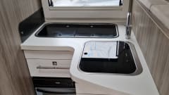4 berth ford benimar fully loaded motorhome 