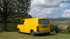 2-Personen-Volkswagen-Bus aus dem Jahr 2007