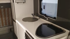 Walnut- – Luxury 6 berth Motorhome!