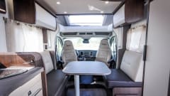 Tessoro 468 – 4p Benimar semi-integrato dal 2025  