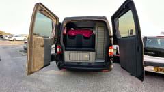 Sun Chaser – 4 berth Volkswagen campervan from 2011
