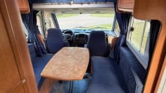 Complete spacious camper Fiat Ducato Mirage 6 persons