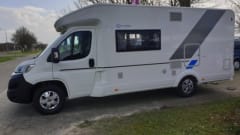 C9 – Sun living with TV + Satellite Dish