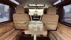 Ben Nevis – 4 berth Defender 110 Campervan 