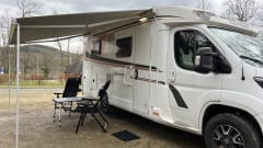 Red Pepper – Nice compact camper (2019) for 2 people