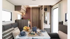 4 sleeper Compact - Automatic and  – New Compact 4 berth auto - Wi-Fi and lounge