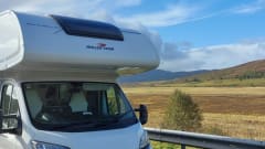 Lady – 2022 6 berth Roller Team 746 