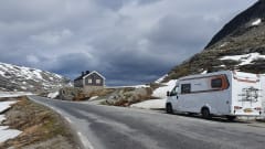 Weinsberg semi-integrated with 2 sleeping places