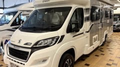 Sunset Bloom – Peugeot Alkoven mit 6 Schlafplätzen, Baujahr 2026