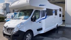 Spacious family camper