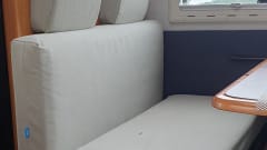 Henkie – 5p Benimar alcove from 2000