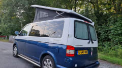 Lucky – Vivez l'aventure à quatre avec cette caravane amusante !
