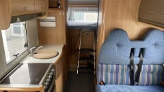 Rimor  – Ford transit 2.4 140pk - Rimor sailor 645