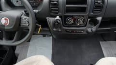 V630J – 2p Pilote bus from 2025