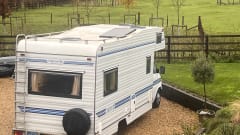 Big Bertha – 4 berth Mercedes-Benz semi-integrated from 1998