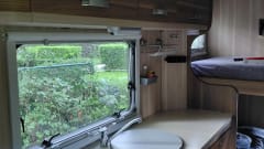 Dekkermobi – 4p McLouis alcove uit 2011