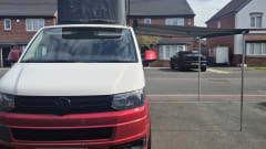 Candycane – 5 berth Volkswagen campervan from 2015
