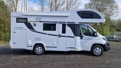 Yoshi – Benimar S 340 ES