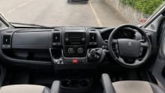 Denis – 4 berth Peugeot bus from 2017