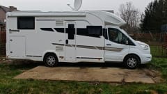 4p (+1 child)Ford semi-integrated from 2020
