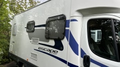 Mary Hen – Swift Escape 664 4 Berth Motorhome