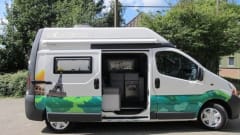 Type 2B – Cool camper with a big bed