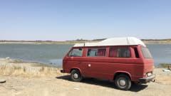 Cherry – Volkswagen Westfalia T3 Combi