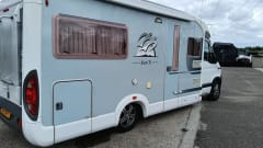 Sun TI – 3-seater Knaus integrated from 2006