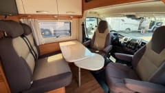 4p Hymer bus uit 2019