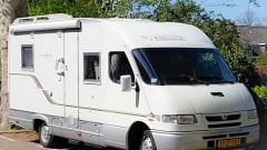 Compact integral camper with 4 berths - available from 3-8