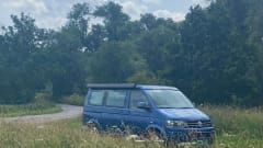 Blue California – 4p Volkswagen campervan from 2011