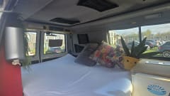 2p Volkswagen bus uit 1996