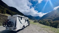 Polly – 4 Berth Chausson Camper