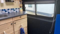 Fiat Ducato bus camper, 3 persons. 2.10 standing height!
