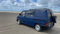 Mr Blue Sky  –  Volkswagen Campervan von 1997