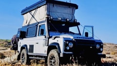 The Silver Bullit – Land Rover Defender (B) 4x4 Unique en son genre Camping-car tout-terrain sur mesure