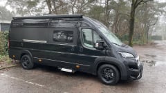 Tourne 6.4 – New Bus Camper for Rent Peugeot Boxer