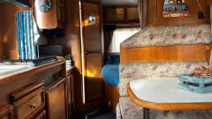 Jeranca – Cozy camper for 4 persons with reversing camera.