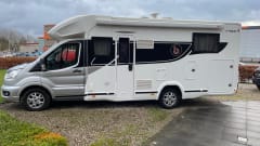4 berth Benimar semi-integrated from 2021