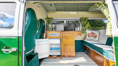 Monty – stunning 1979 4 berth VW Campervan  