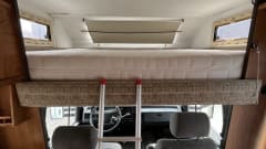 3p Hymer alcove uit 1991