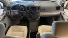 Luigi – Volkswagen California 2005 with lifting roof 4P