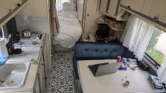 Harry – 5P Camper (Airfryer, Dolce Gusto, TV, Cool box, JBL box, bicycle carrier)